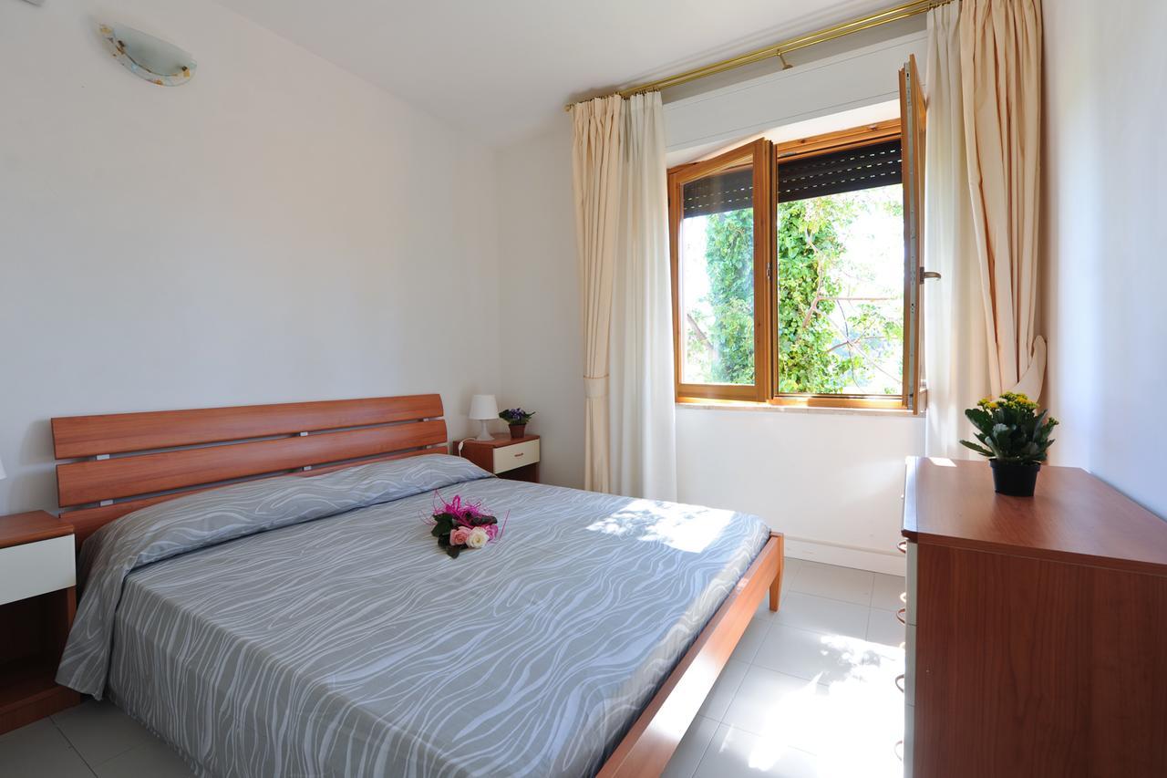 La Perla Del Tirreno Apartment Santa Severa Bagian luar foto