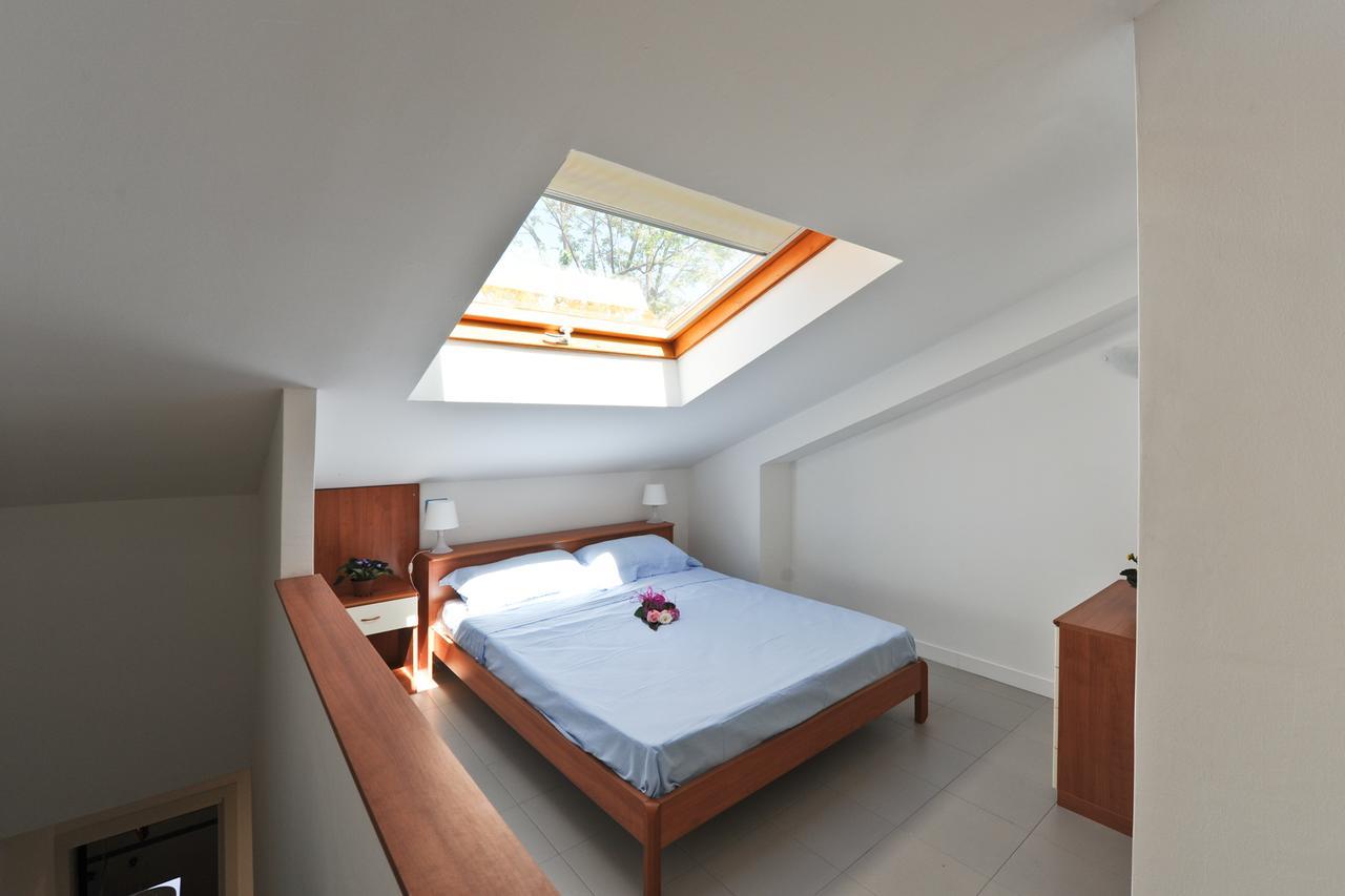 La Perla Del Tirreno Apartment Santa Severa Bagian luar foto
